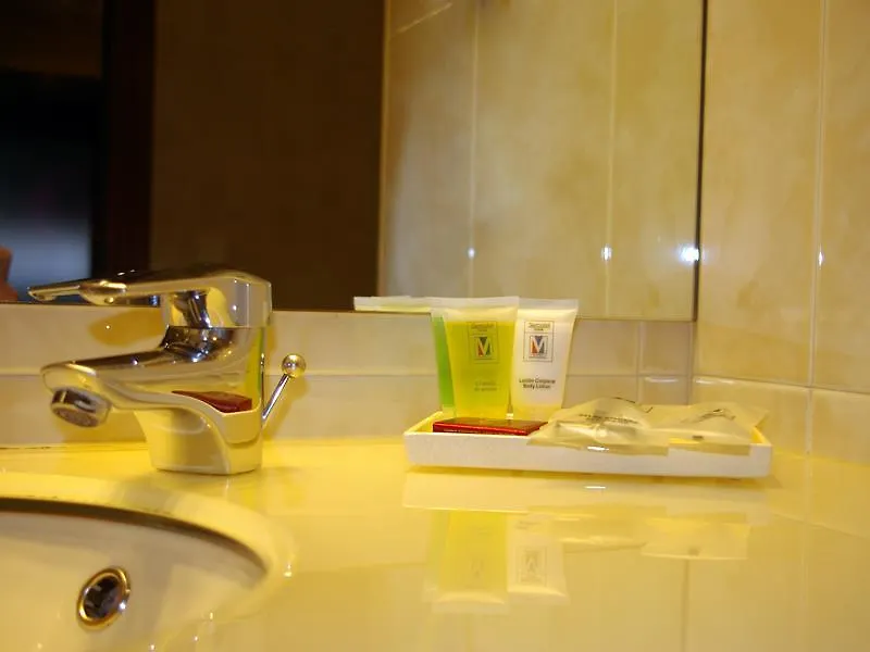 Aparthotel Suites Sercotel Mirasierra Pamplona